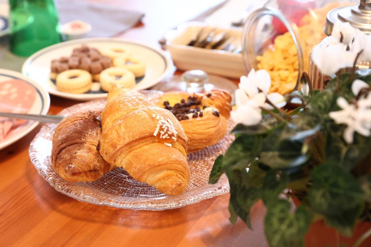 ピサ La Maison De Tommy Bed & Breakfast エクステリア 写真